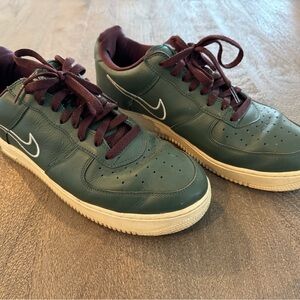 Nike Forest Green Men's Sneakers